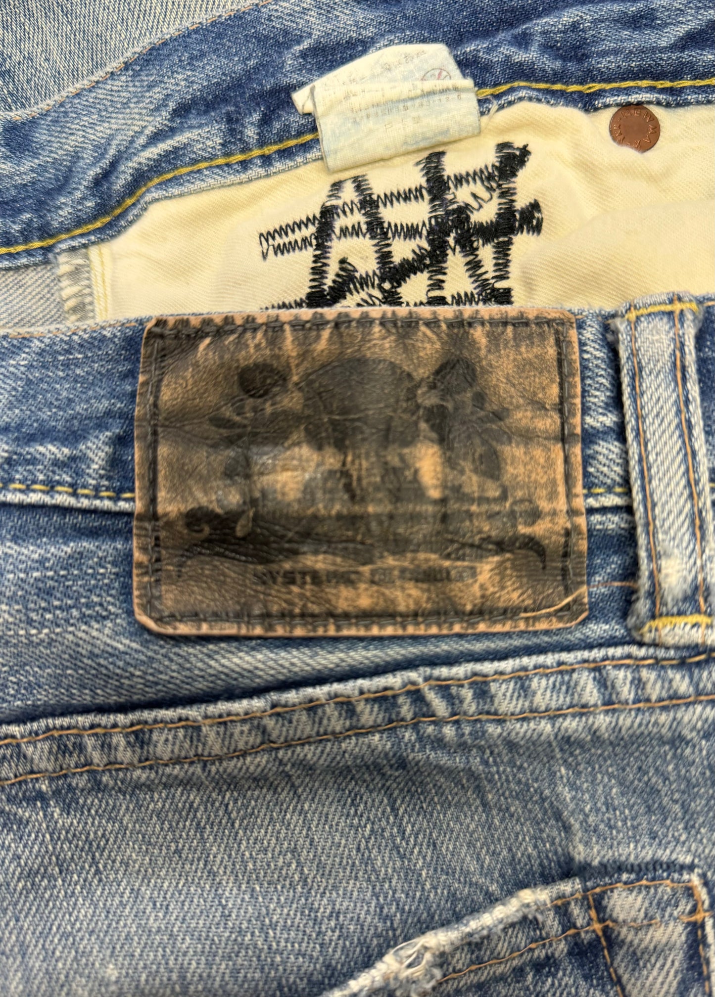 Hysteric Glamour Distressed Denim Shorts