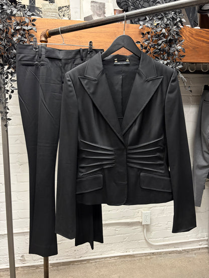 AW2004 Gucci by Tom Ford ‘Ribcage’ Black Slim Cut Suit Ensemble