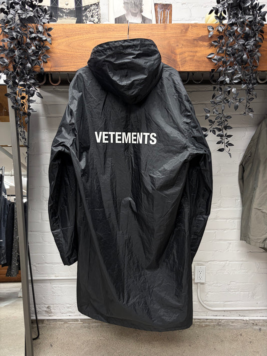 SS2016 Vetements Black Nylon Hooded Rain Parka