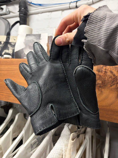 Gucci Black Grained Calfskin Leather Gloves with Wool Liner