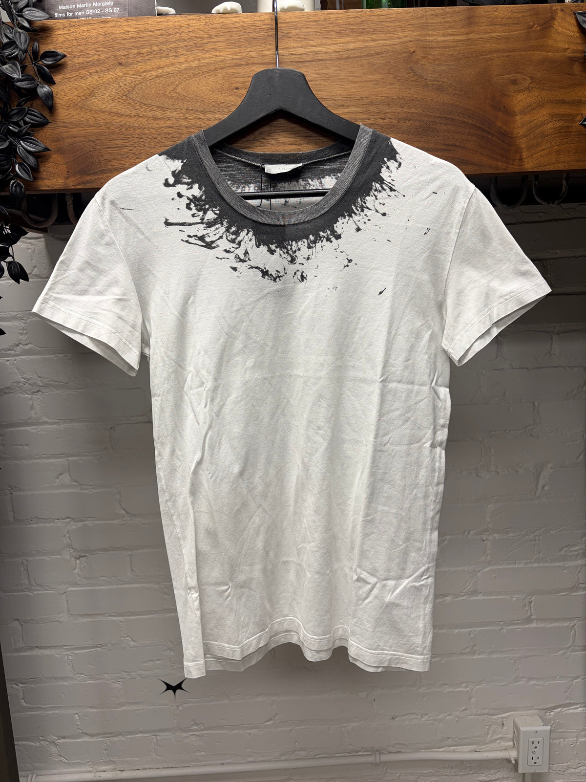 AW2010 Dior Homme ‘Coal’ Painted Collar White Short Sleeve T-Shirt