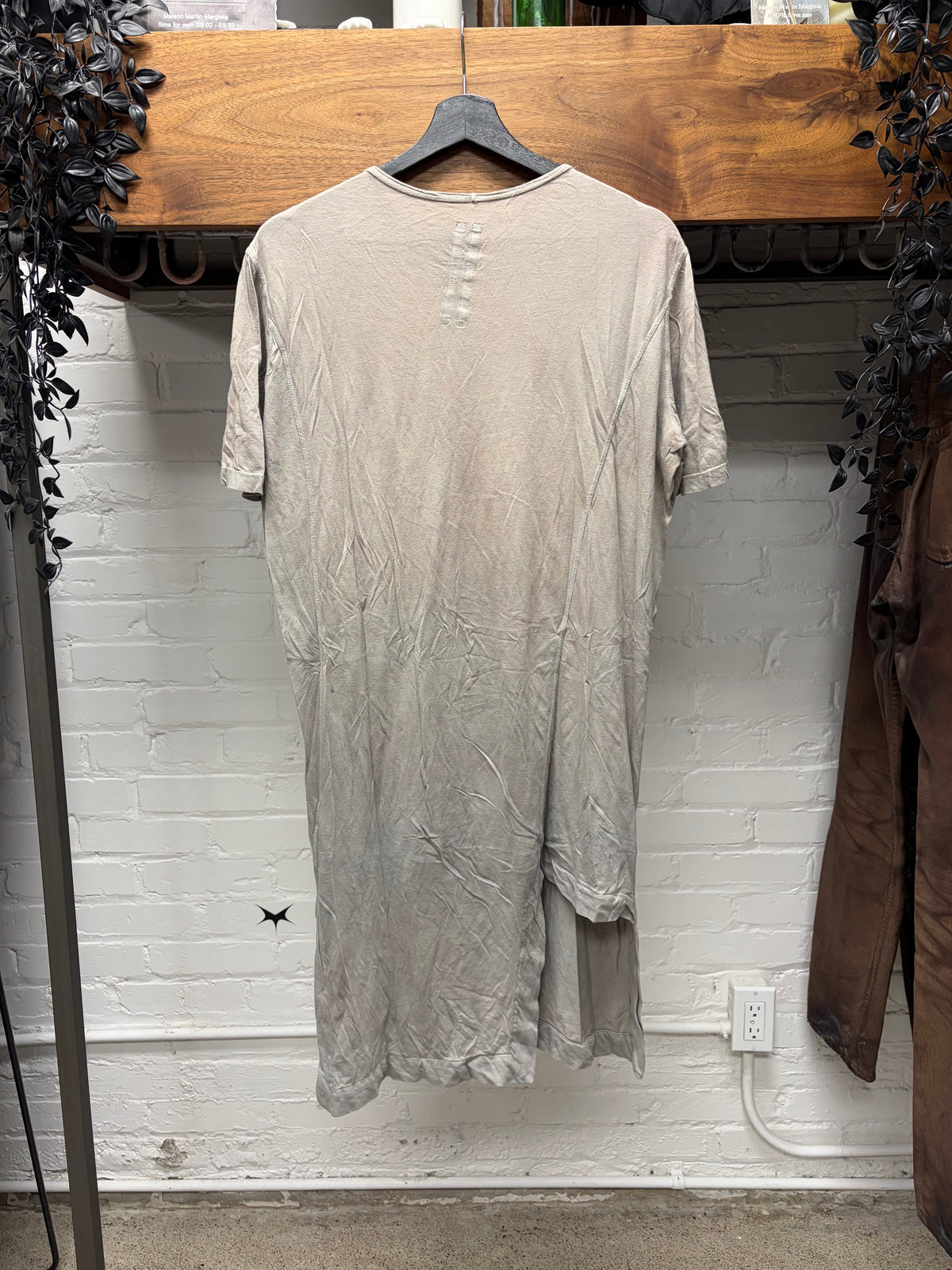 AW2014 Rick Owens ‘Pearl’ Asymmetric Long Length T-Shirt