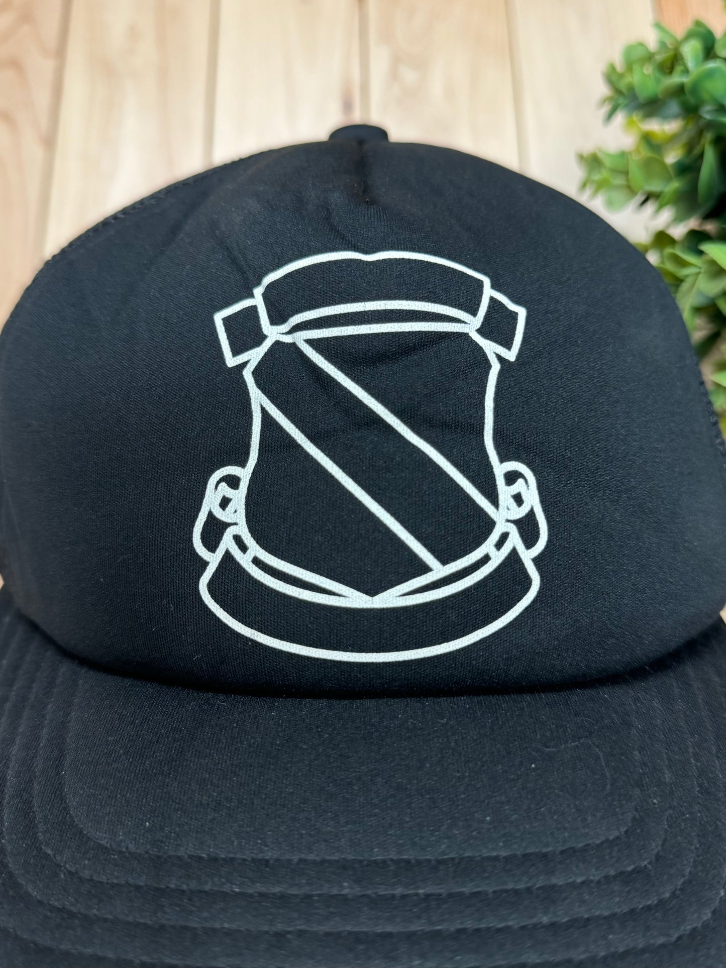 Number (N)ine ‘Shield Logo’ Black Mesh Trucker Hat