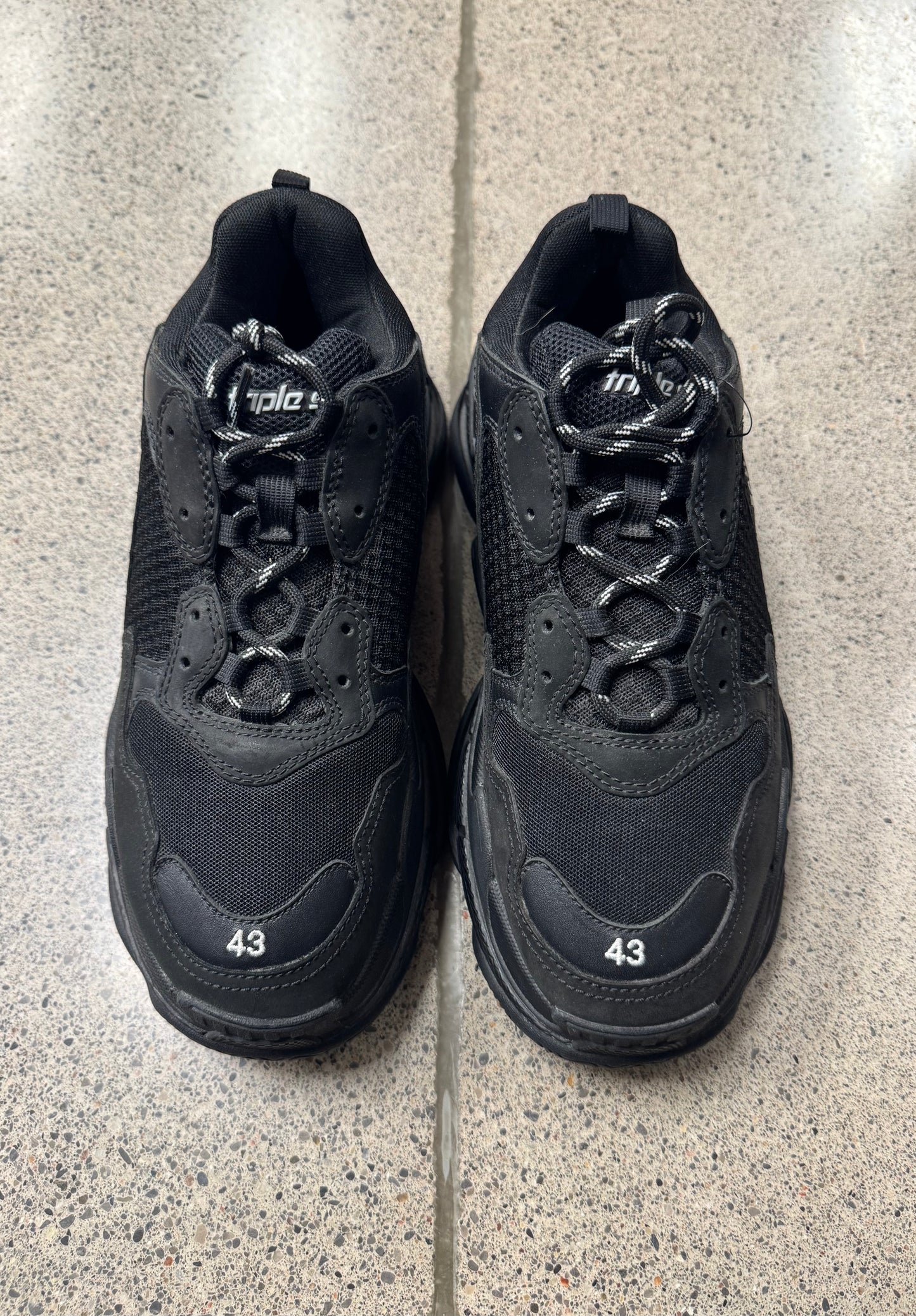 Balenciaga ‘Triple S’ Black Low Top Sneakers