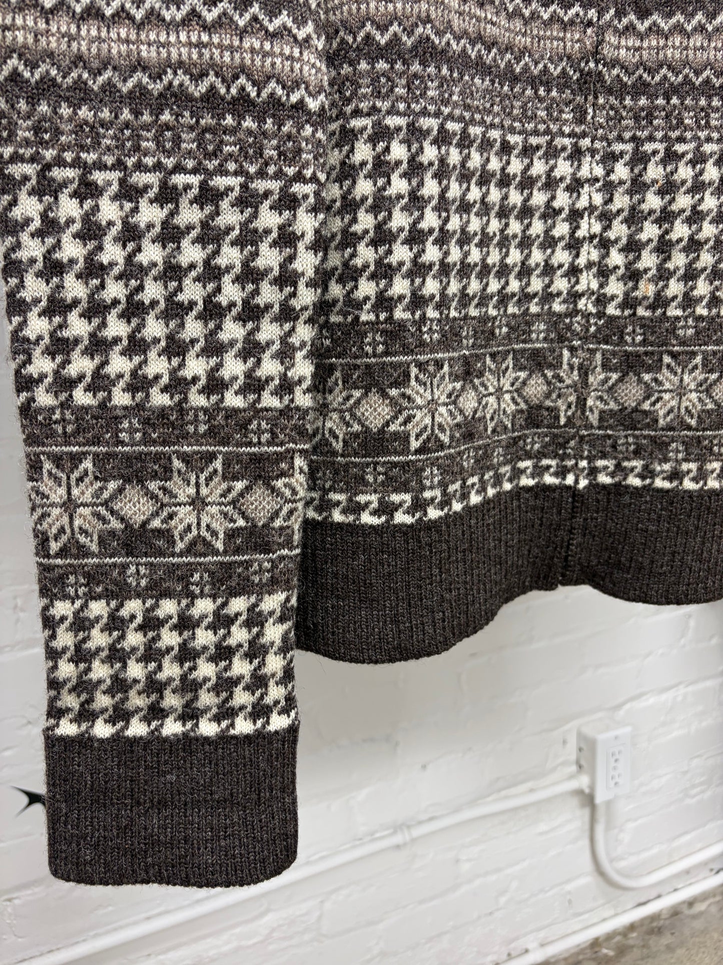 AW2001 Number (N)ine ‘Nowhere Man’ Zip-Up Houndstooth Patterned Wool Knit Sweater