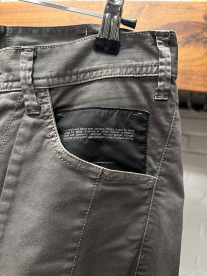 SS2016 Julius 5oz J-Cut Darted Grey Slim Cut Pants