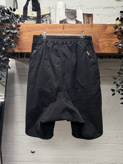 AW2016 Rick Owens ‘Mastadon’ Black Cotton Drawstring Drop Crotch ‘Pod’ Shorts