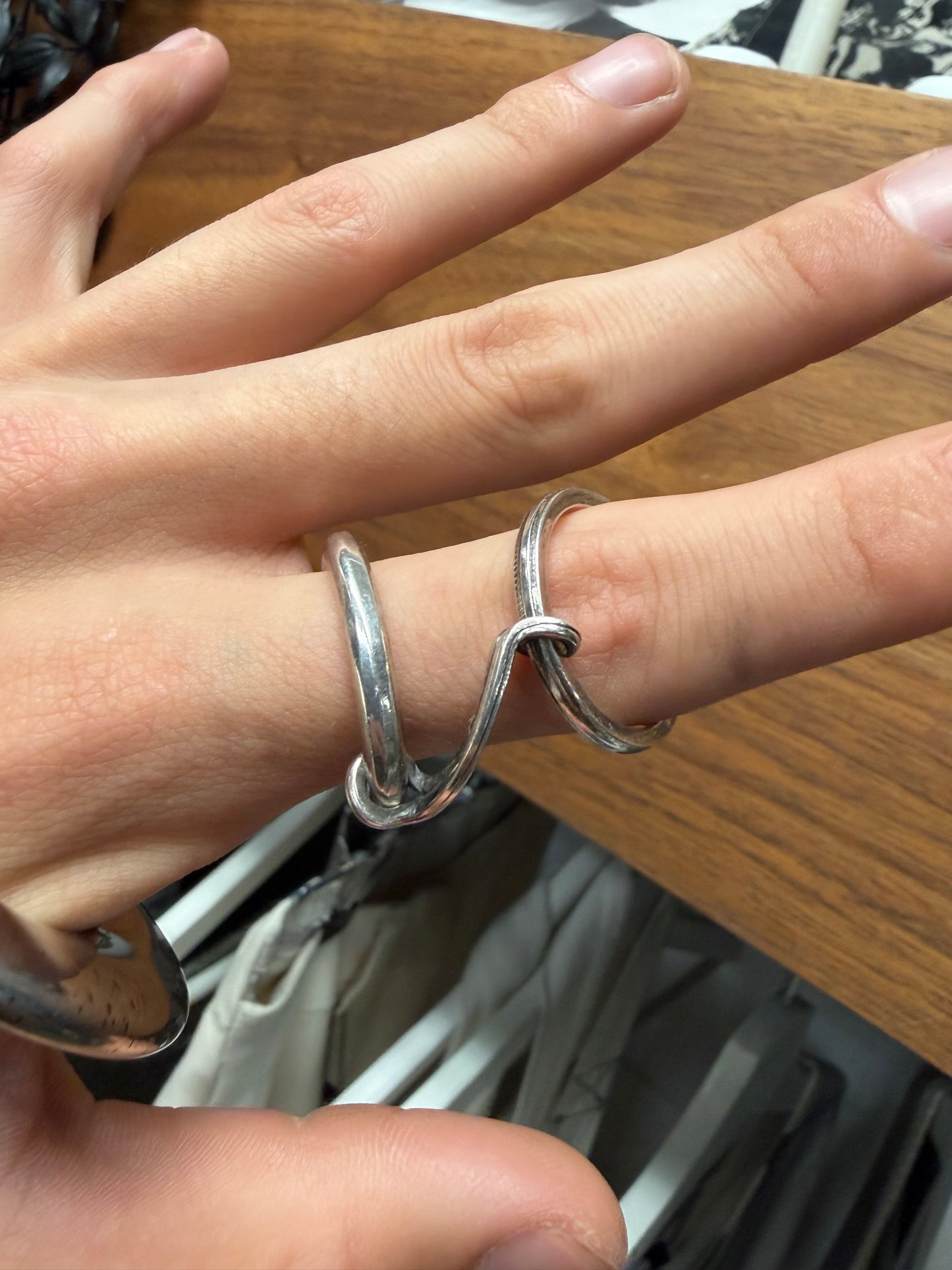 Werkstatt:Munchen ‘Interconnected’ 925 Silver Double Ring