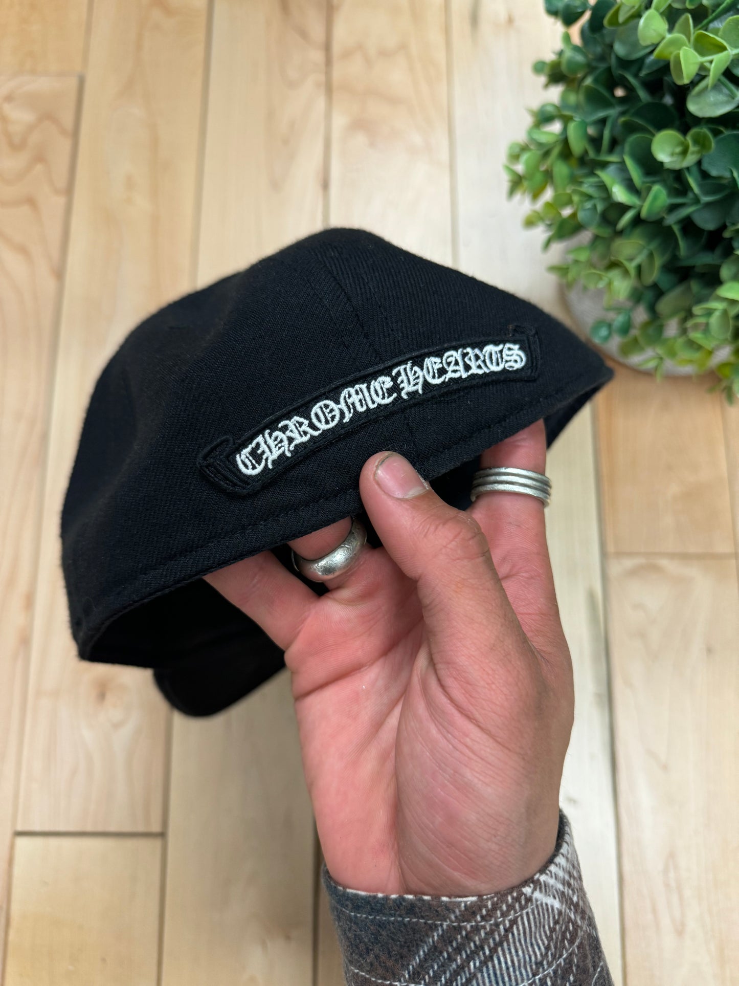 Chrome Hearts 925 Silver ‘Horseshoe’ Logo Black Fitted Hat