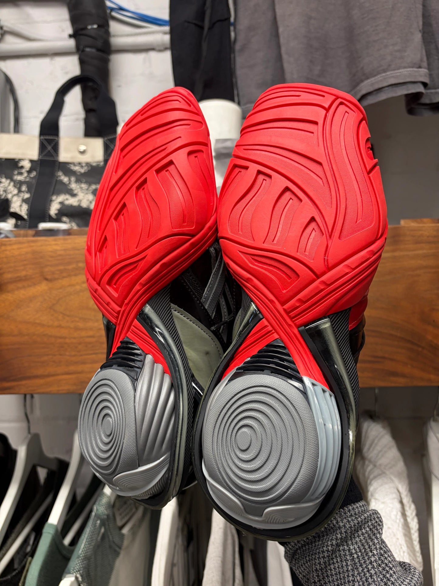 Balenciaga ‘Tyrex’ Black/Red Low Top Sneakers