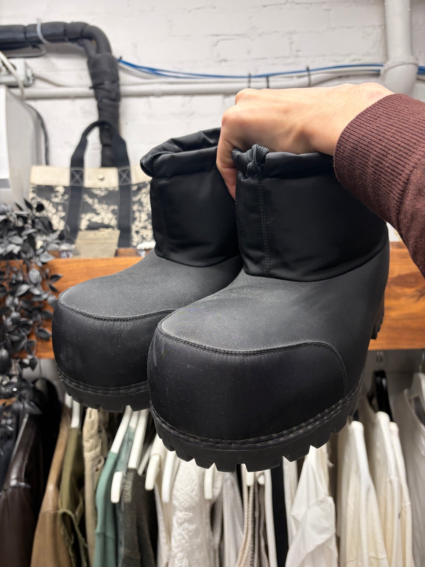 Balenciaga ‘Alaska’ Black Oversized Low Top Boots