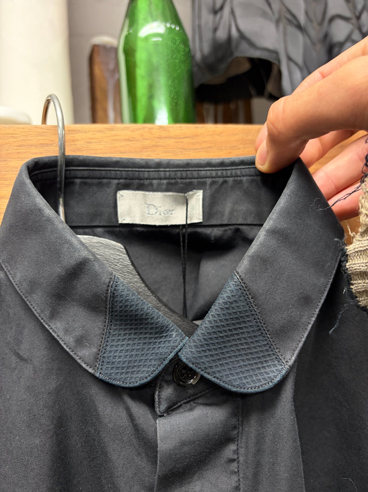 SS2009 Dior Button Up Black
Textured Collar Shirt