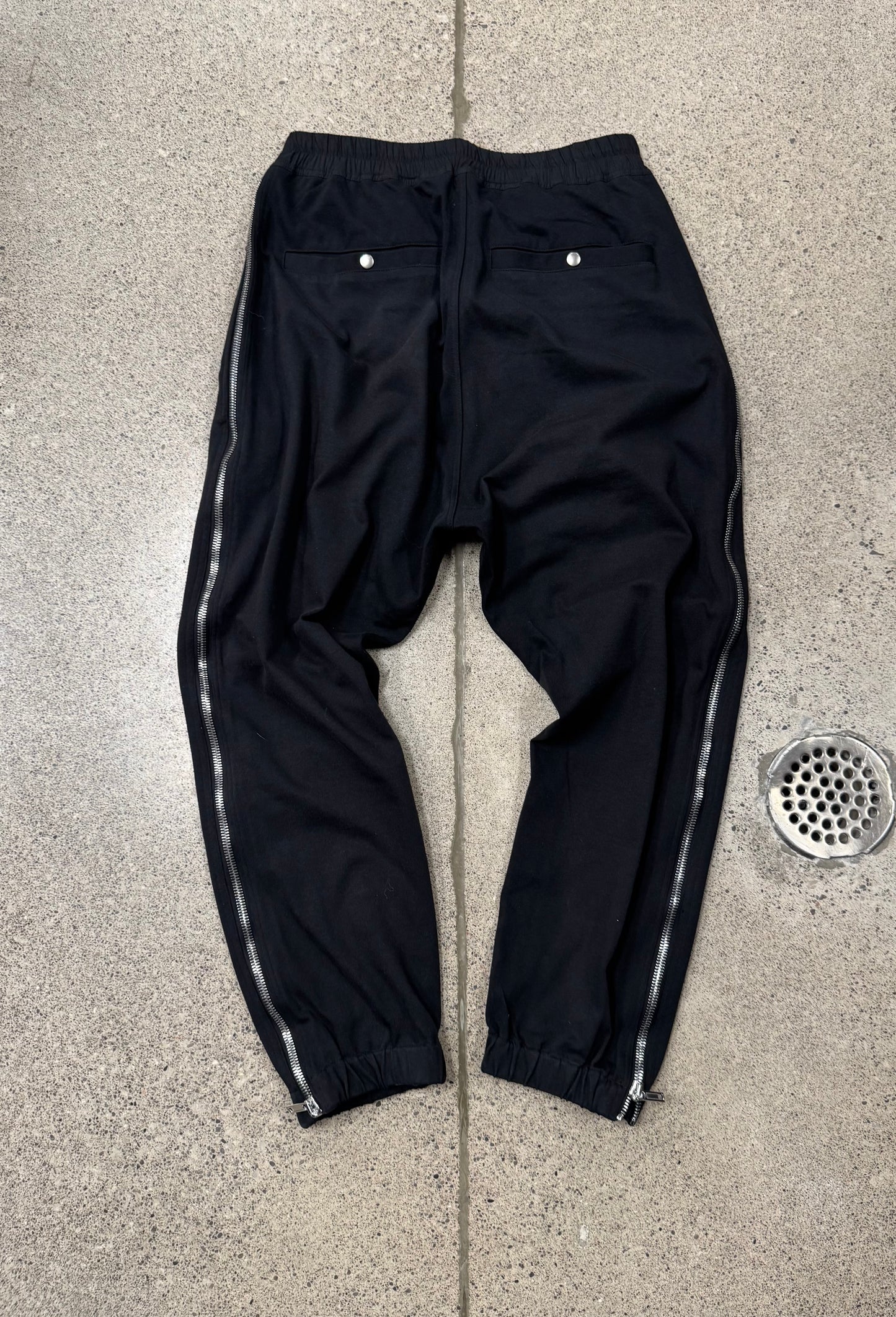 SS2020 Rick Owens ‘Tecautl’ Side Zipper Sweatpants