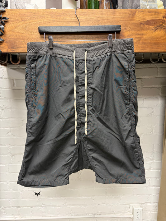 AW2014 Rick Owens ‘Moody’ Sun Faded Black Drop Crotch ‘Pod’ Drawstring Shorts