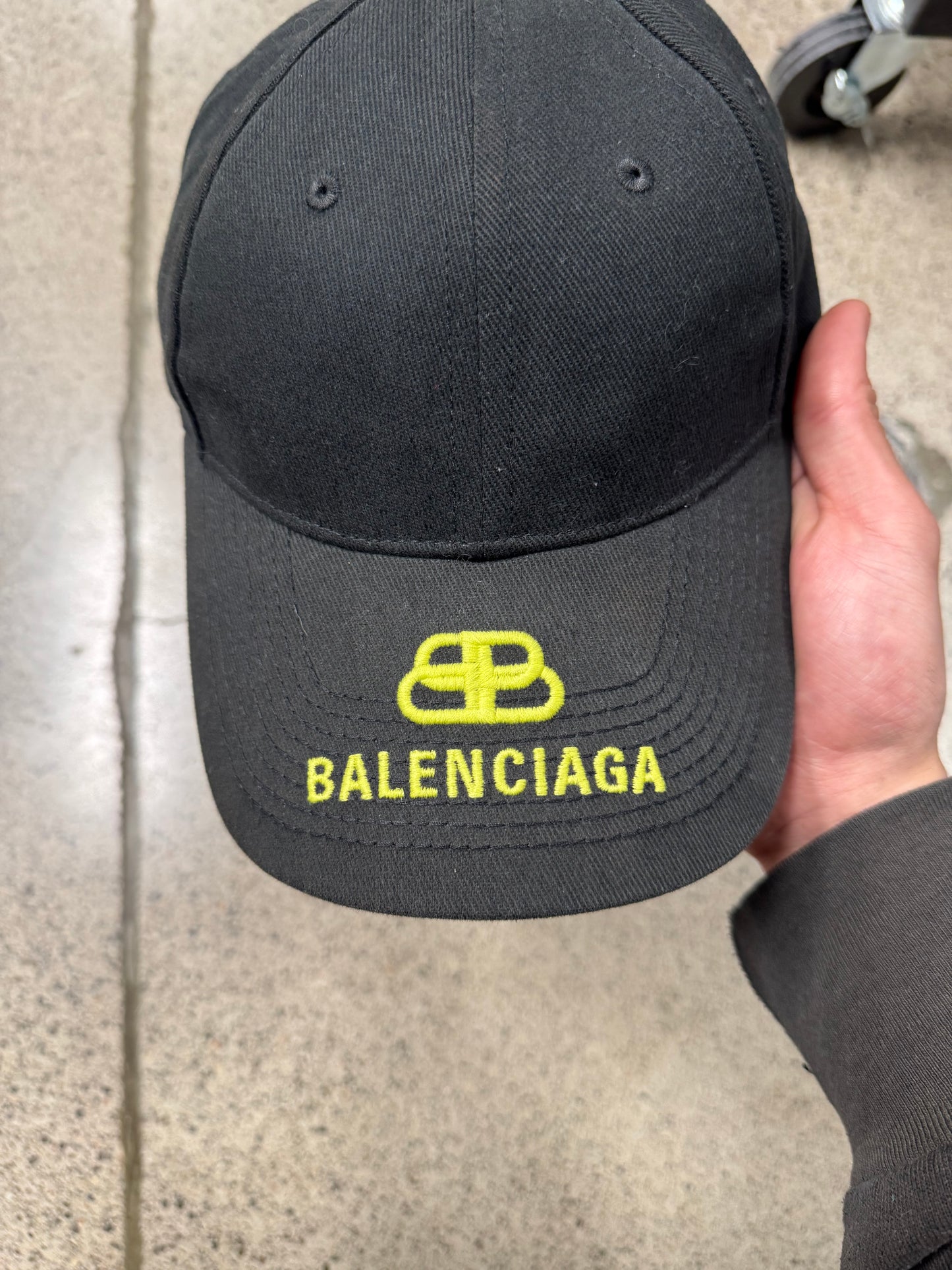 Balenciaga ‘BB’ Interlock Logo Embroidered Baseball Cap