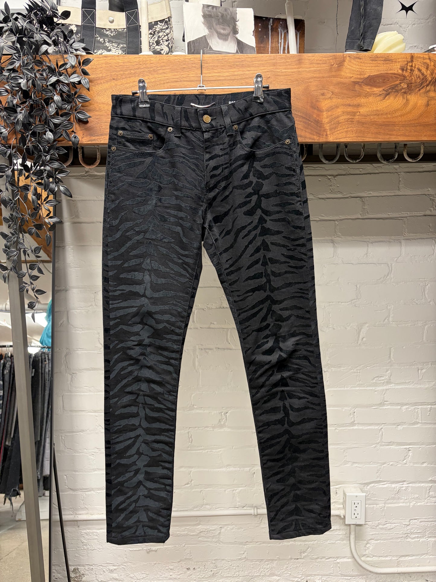 2019 Saint Laurent ‘Zebra’ D02 Black Skinny Jeans
