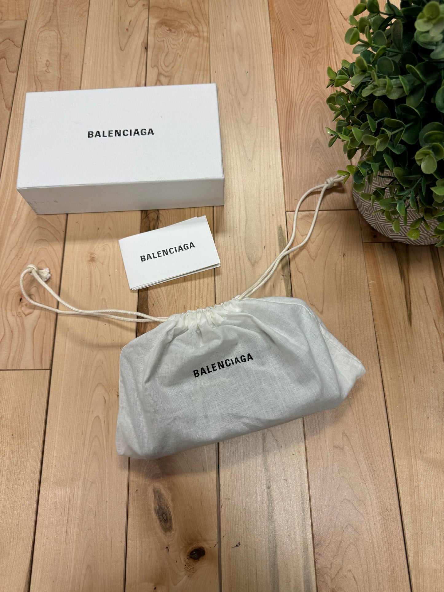 2018 Balenciaga ‘Paris’ Graffiti Logo Black Long Leather Wallet