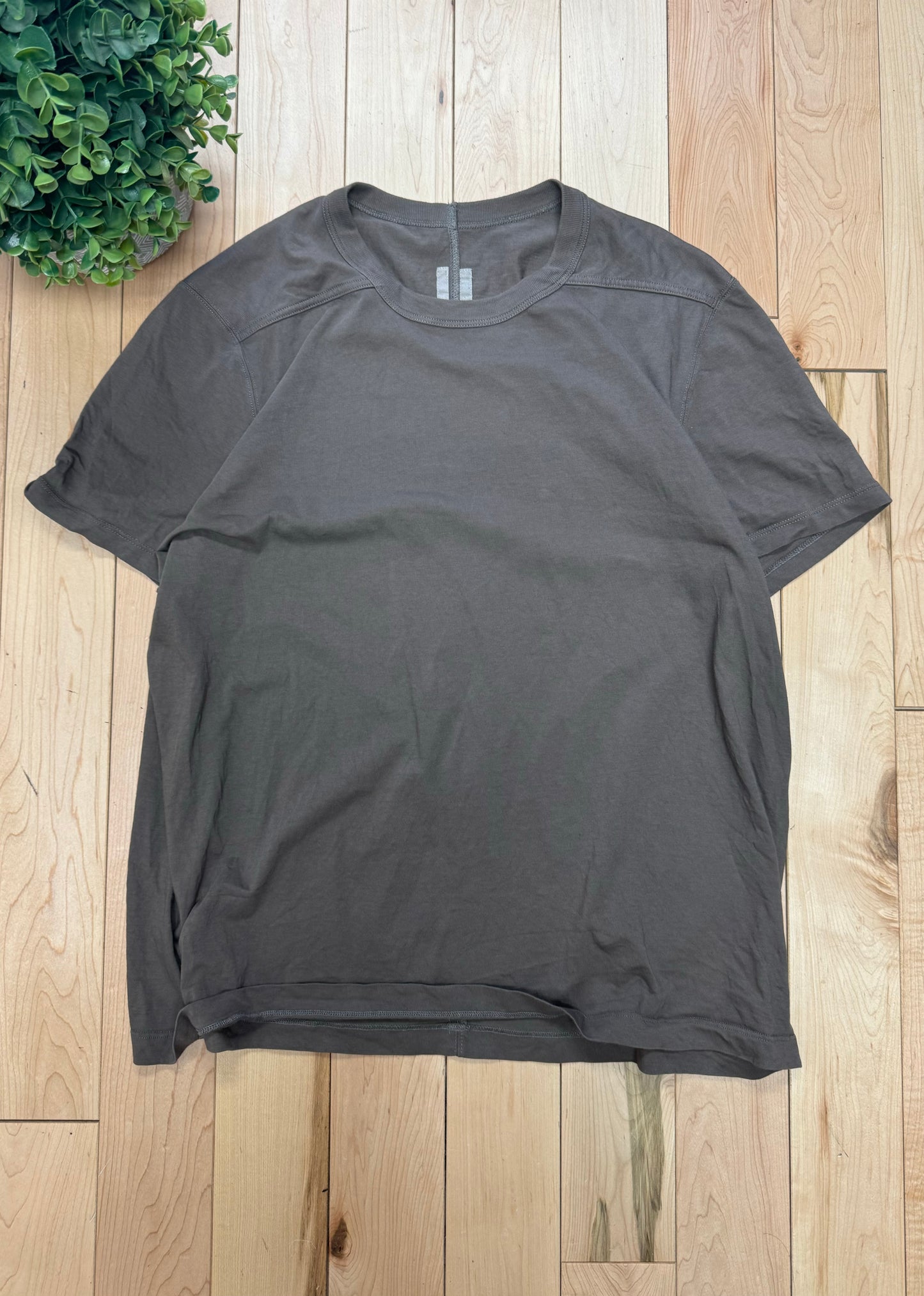 SS2023 Rick Owens ‘Short Level’ Dust Brown Short Sleeve T-Shirt