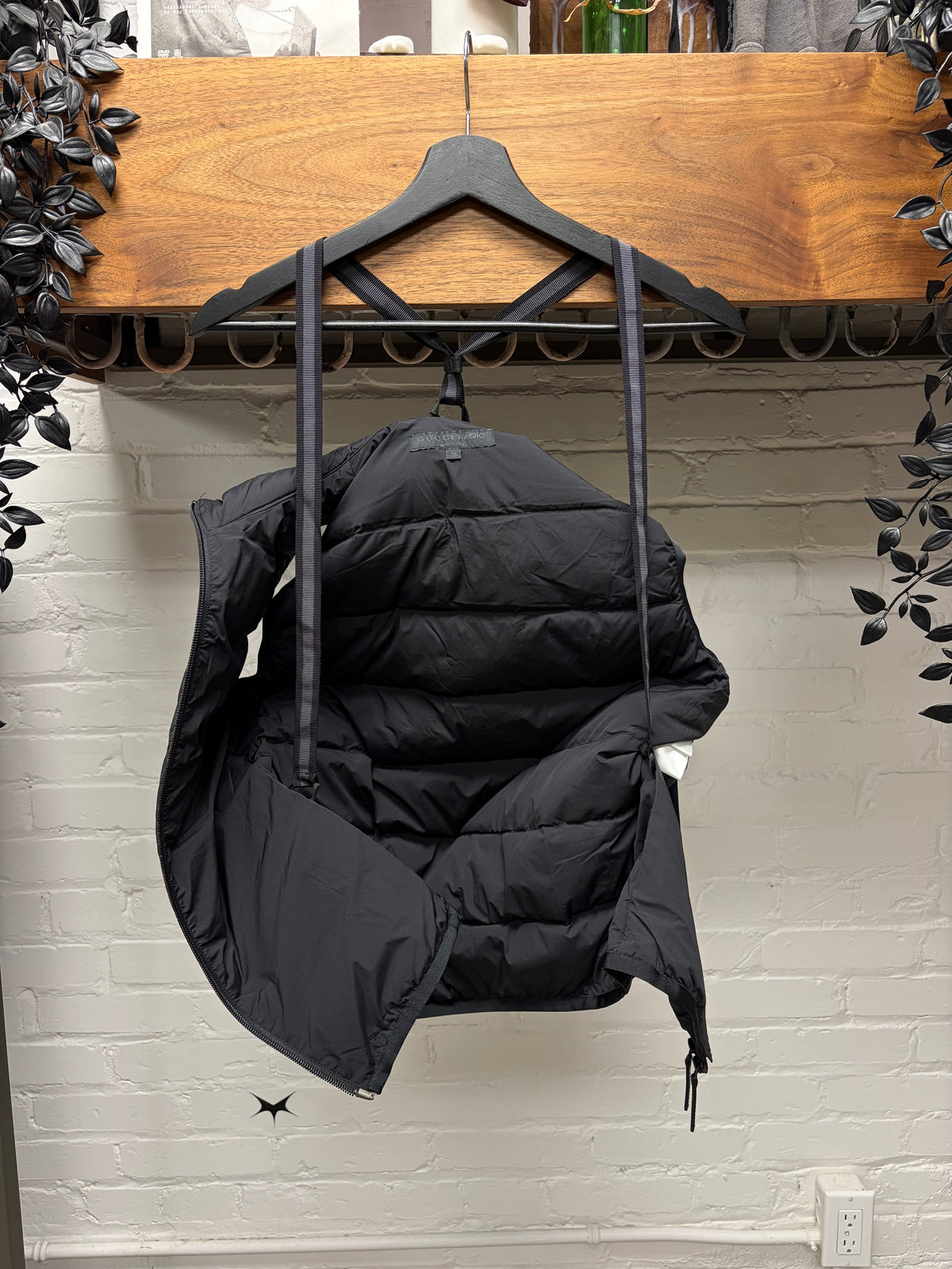 Gucci Travel Line' Black Down Fill Slim Fit Padded Puffer Vest