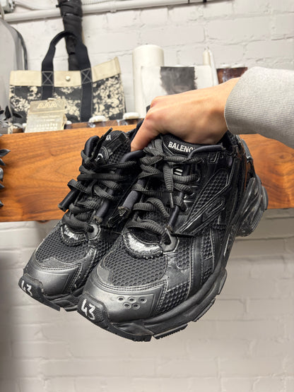 Balenciaga ‘Runner’ Black Low Top Sneakers