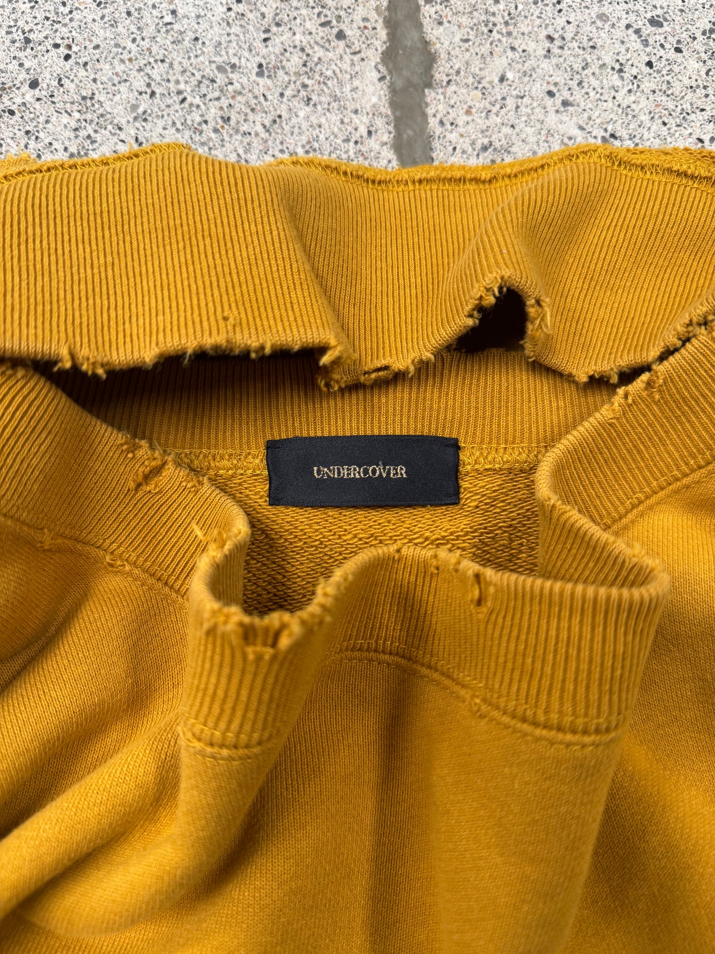 AW2017 Undercover ‘Brain Washed Generation’ Cropped Sweatshirt