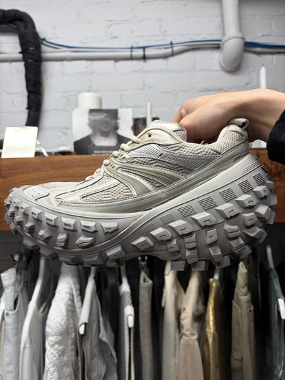 Balenciaga ‘Defender’ Tire Track Sole ‘Bounce’ Low Top Sneakers