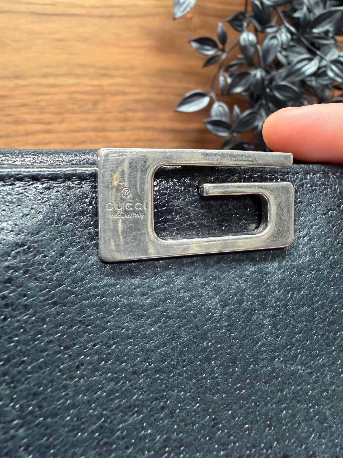 Gucci by Tom Ford ‘G-Clasp’ Pebbled Black Leather Bifold Wallet