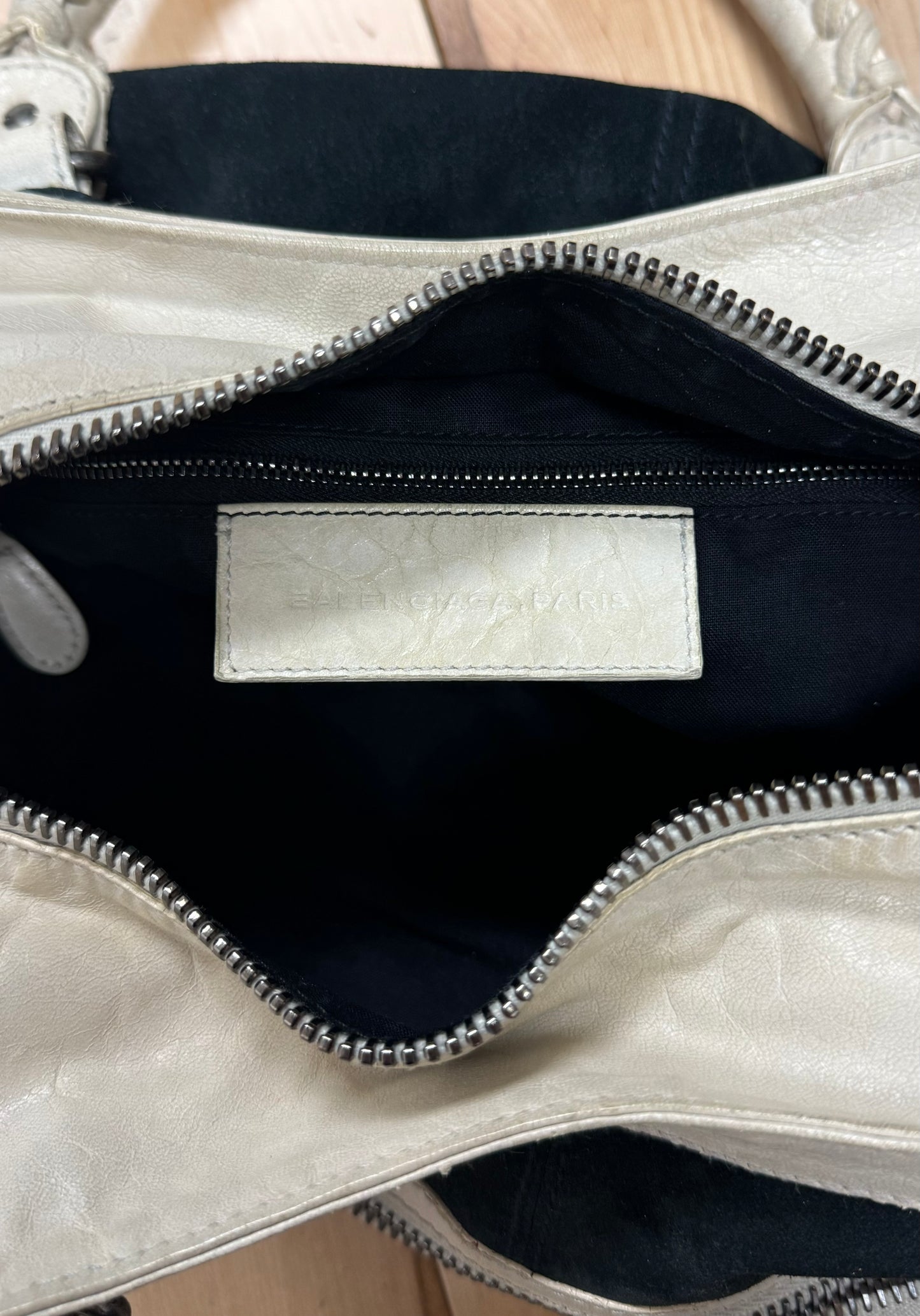 Balenciaga ‘Giant 21’ Black Suede/White Leather City Shoulder Bag