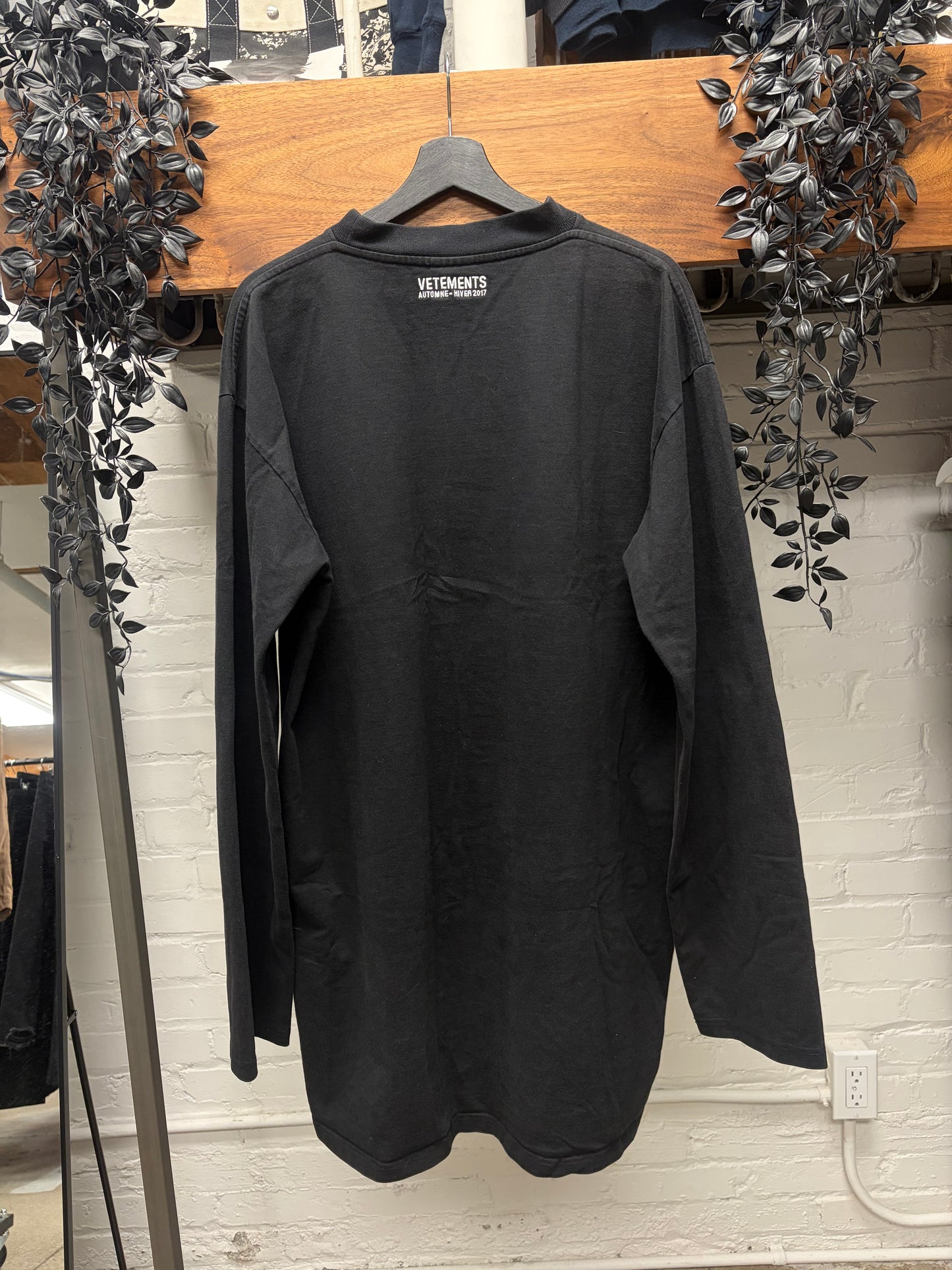 AW2017 Vetements Pour Homme ‘May the Bridges I Burn Light the Way’ Oversized Long Sleeve Shirt