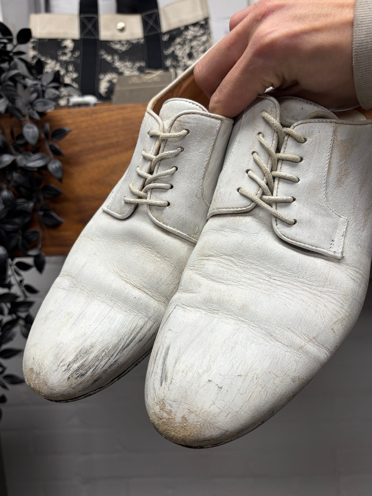 Maison Martin Margiela Painted White Leather Pointed Toe Dress Shoes