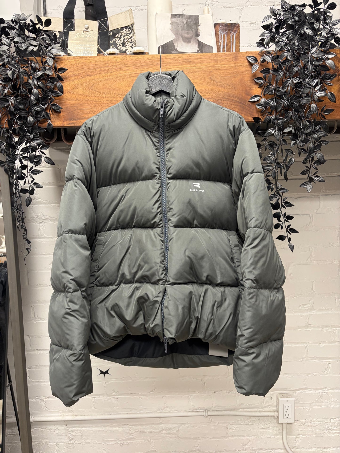 Balenciaga ‘Sports Icon Logo’ Black Down Filled Puffer Jacket