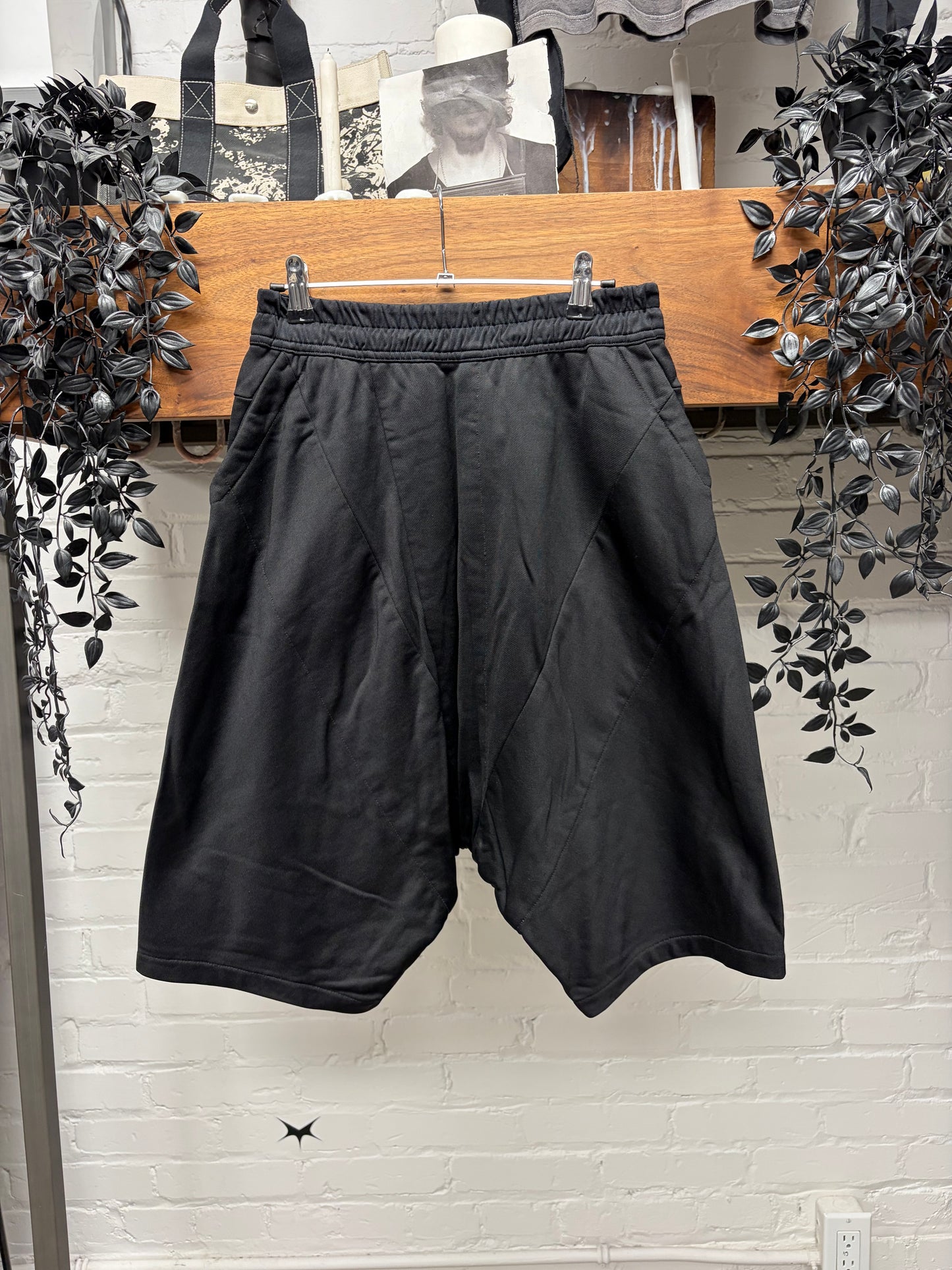 AW2016 Julius Nylon/Cotton Black Drop Crotch Shorts