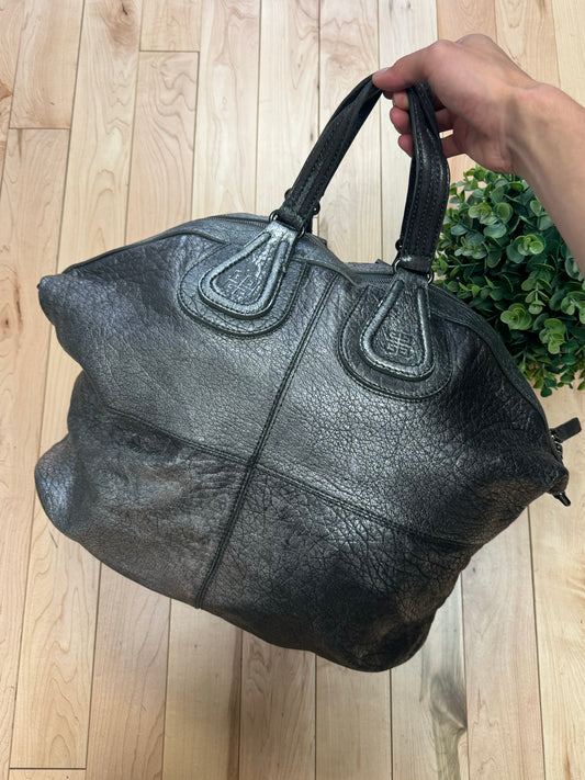 Givenchy ‘Nightingale’ Calfskin Leather Jumbo Shoulder Bag