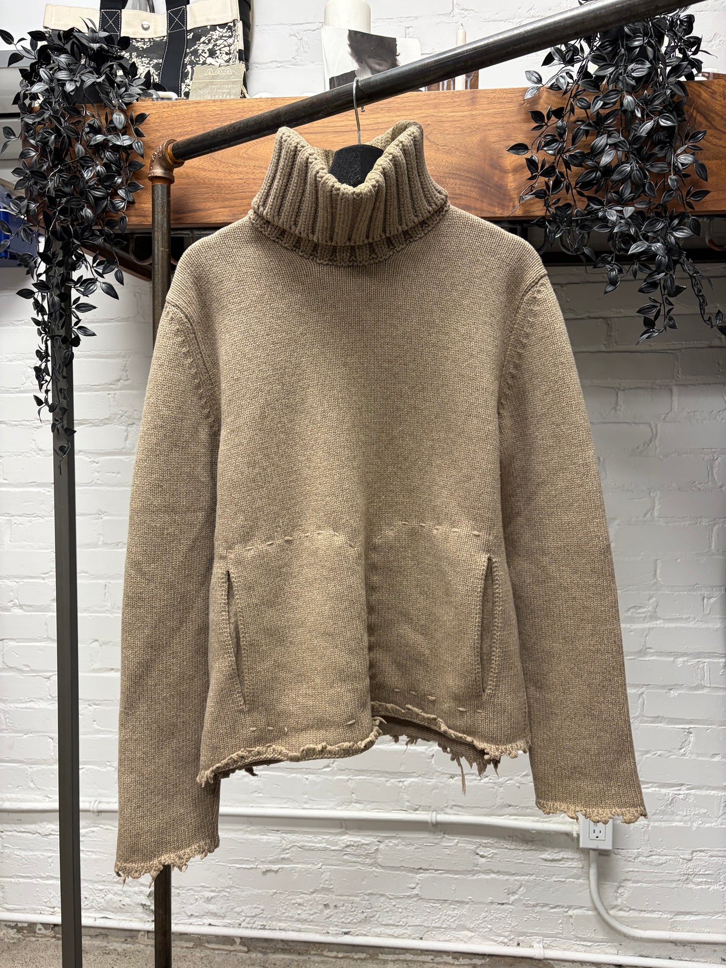 SS2002 Yves Saint Laurent Rive Gauche by Tom Ford ‘Safari’ Raw Hem ‘Roll Neck’ Sweater