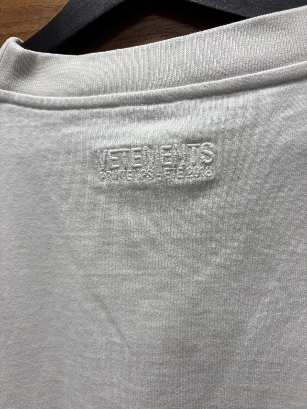SS2018 Vetements ‘Baseball Logo’ Embroidered White/Red Sweatshirt