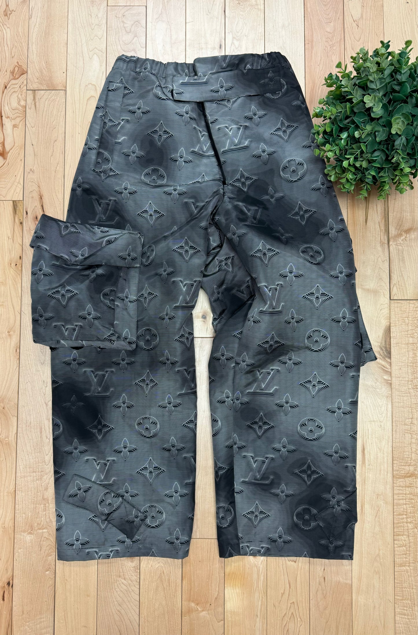 AW2019 Louis Vuitton by Virgil Abloh 3D Pocket Monogram ‘2054’ Cargo Pants