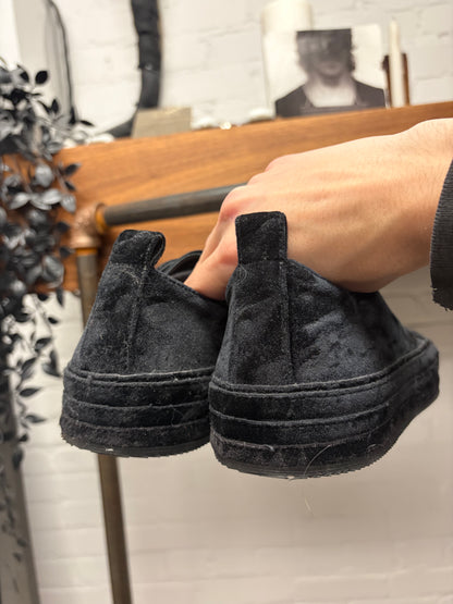 Ann Demeulemeester Black Crushed Velvet ‘Roccia’ Low Top Sneakers