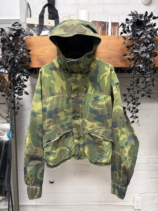 424 Army Camouflage Cropped Cut Hooded Jacket
