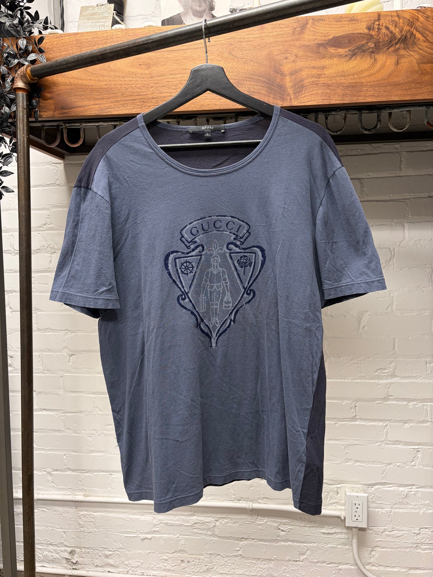 2000s Gucci Varsity Logo Graphic T-Shirt