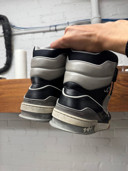 Louis Vuitton OG ‘LV Trainer’ Bred Leather High Top Sneakers