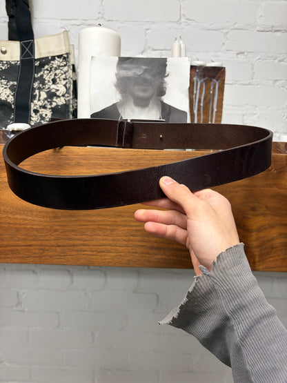 2000s Gucci ‘Crest Logo’ Brown Square Buckle Leather Belt