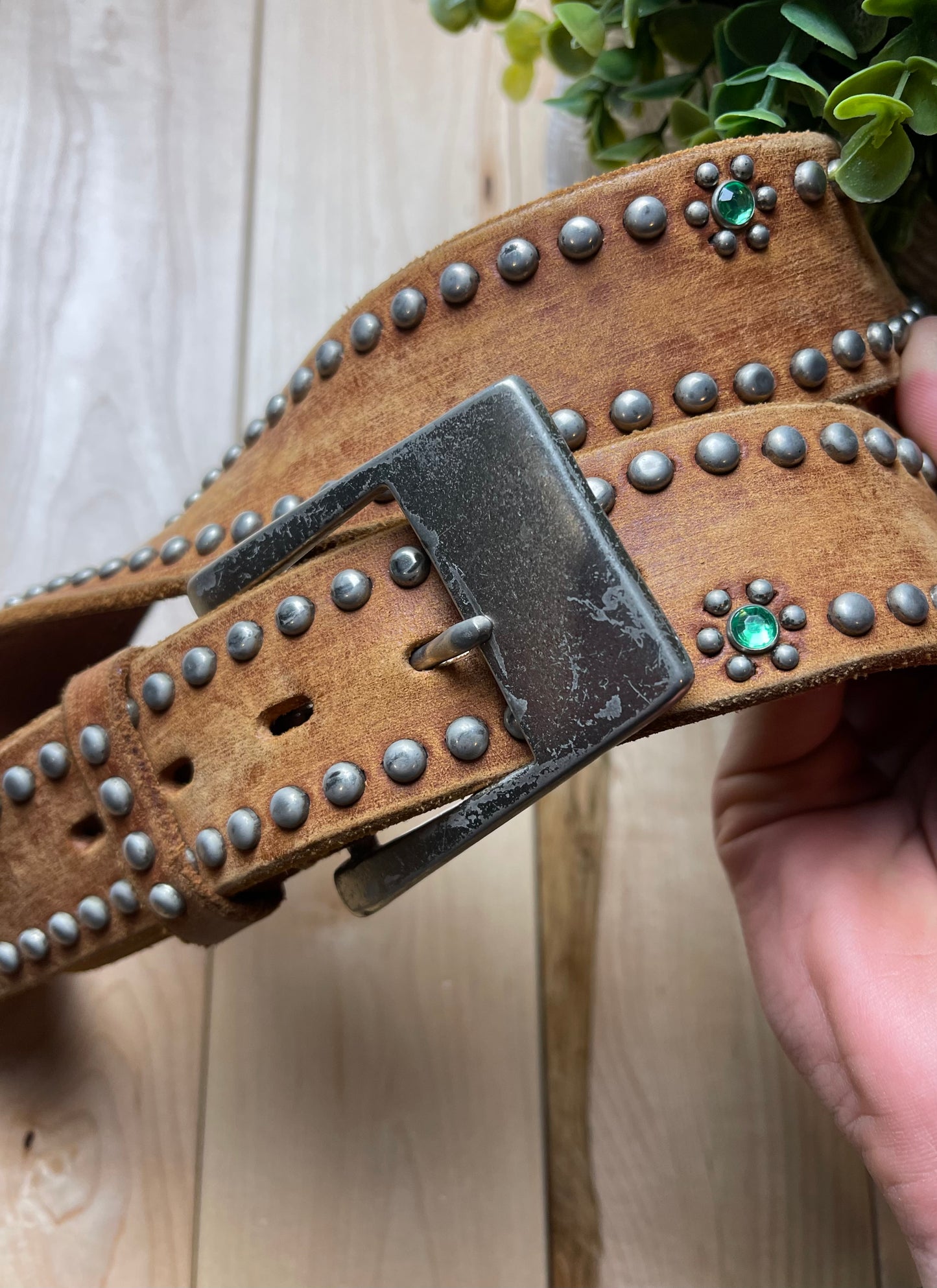 Tornado Mart Gemstone Studded Western Buckle Belt