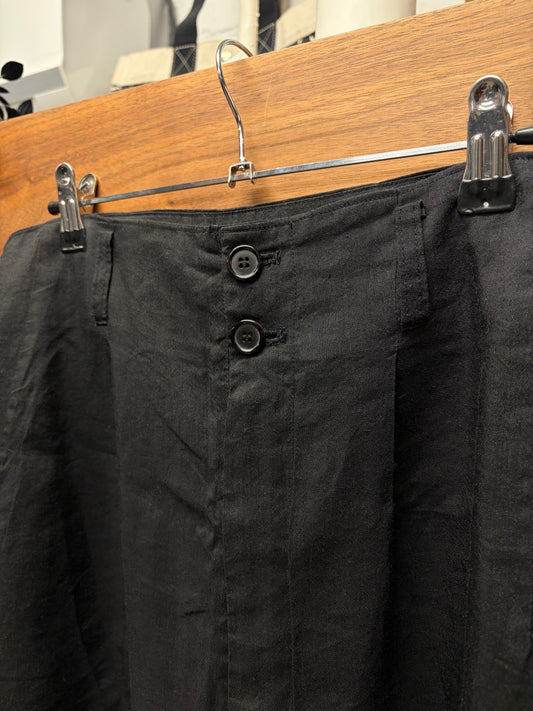 Yohji Yamamoto ‘Y’s’ Over Knee Length Lightweight Black Cotton/Linen Shorts