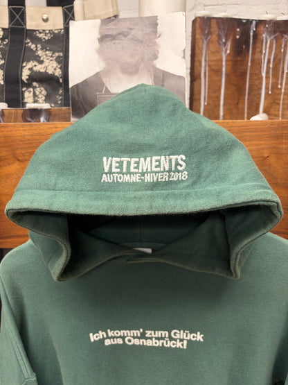 AW2018 Vetements ‘Tourist’ Green Slogan Pullover Hoodie