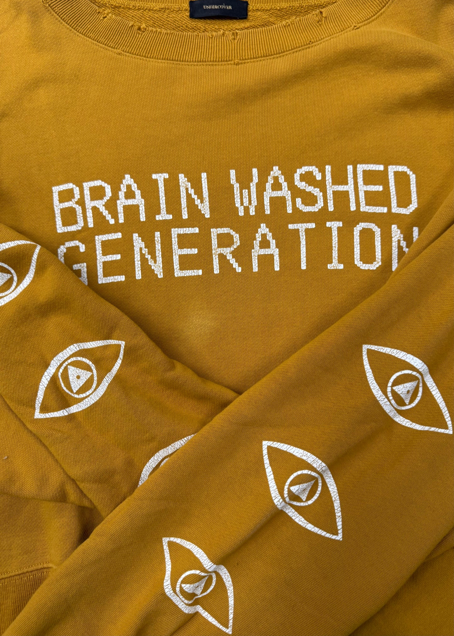 AW2017 Undercover ‘Brain Washed Generation’ Cropped Sweatshirt