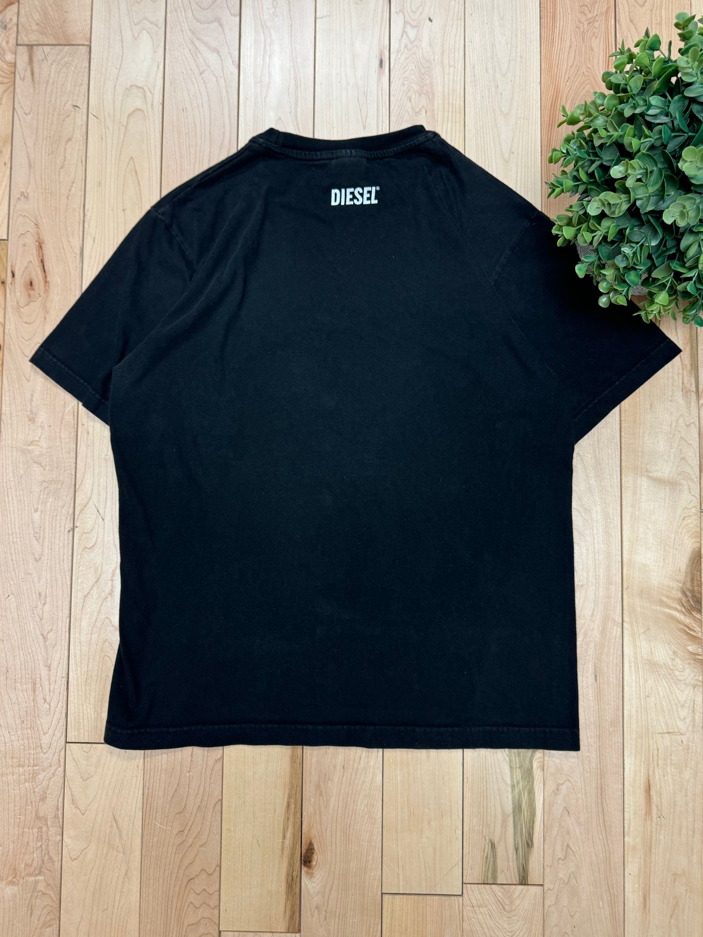 2000s ‘Diesel Jeans’ Black Graphic T-Shirt