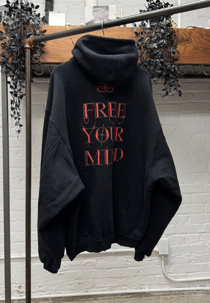 AW2020 Balenciaga ‘Free Your Mind’ Oversized Pullover Hoodie
