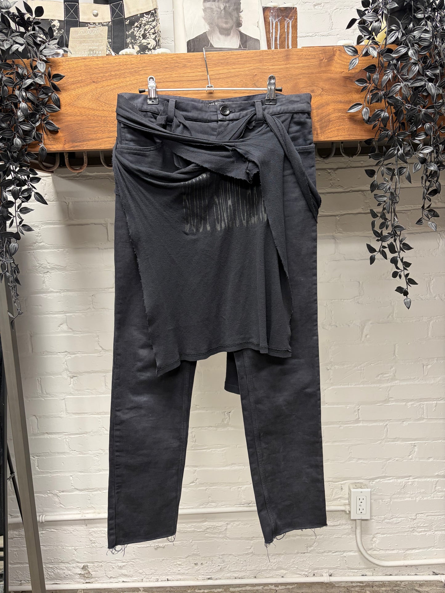 AW2004 Raf Simons Waves ‘Body Snatchers’ T-Shirt Draped Reconstructed Black ‘Zombie’ Denim