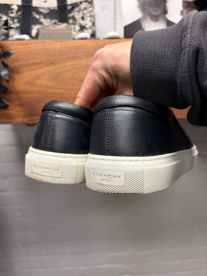 Givenchy ‘Rottweiler’ Black Leather Slip-On Low Top Sneakers