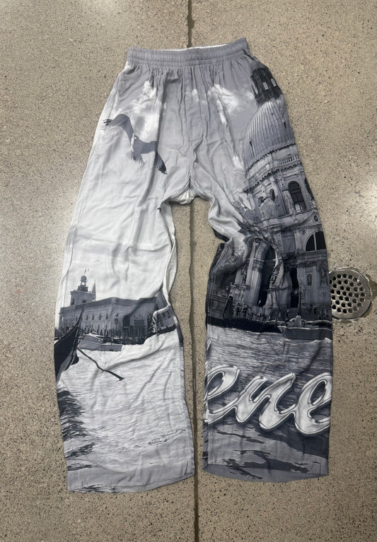 2020 Balenciaga 'Paradise' Wide
Leg Sweatpants